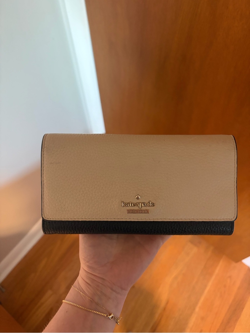 kate spade Two-Tone Leather Card Holder - Cream and Black